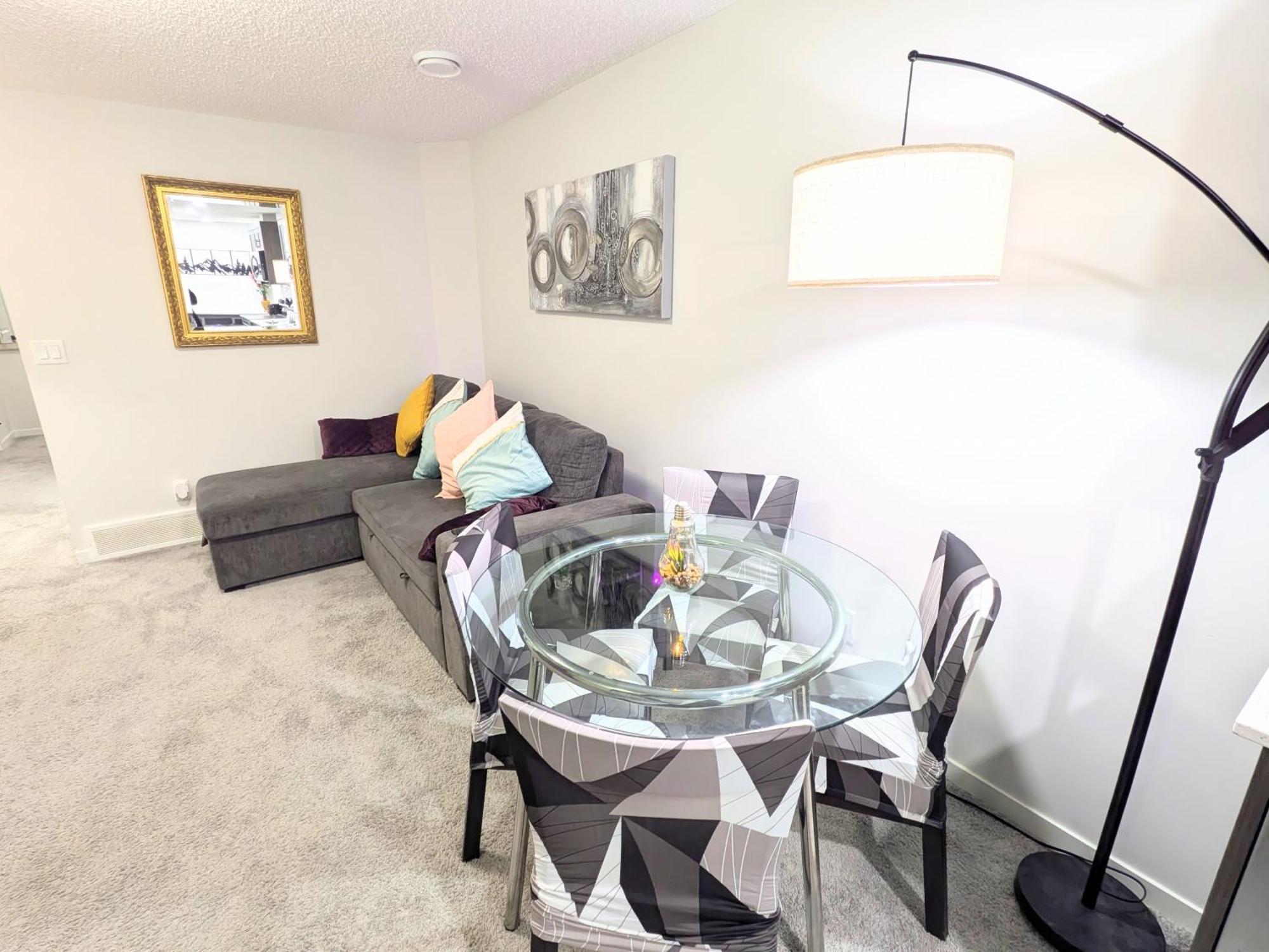 Apartment Glacier Ridge 1 Bedroom Haven Calgary