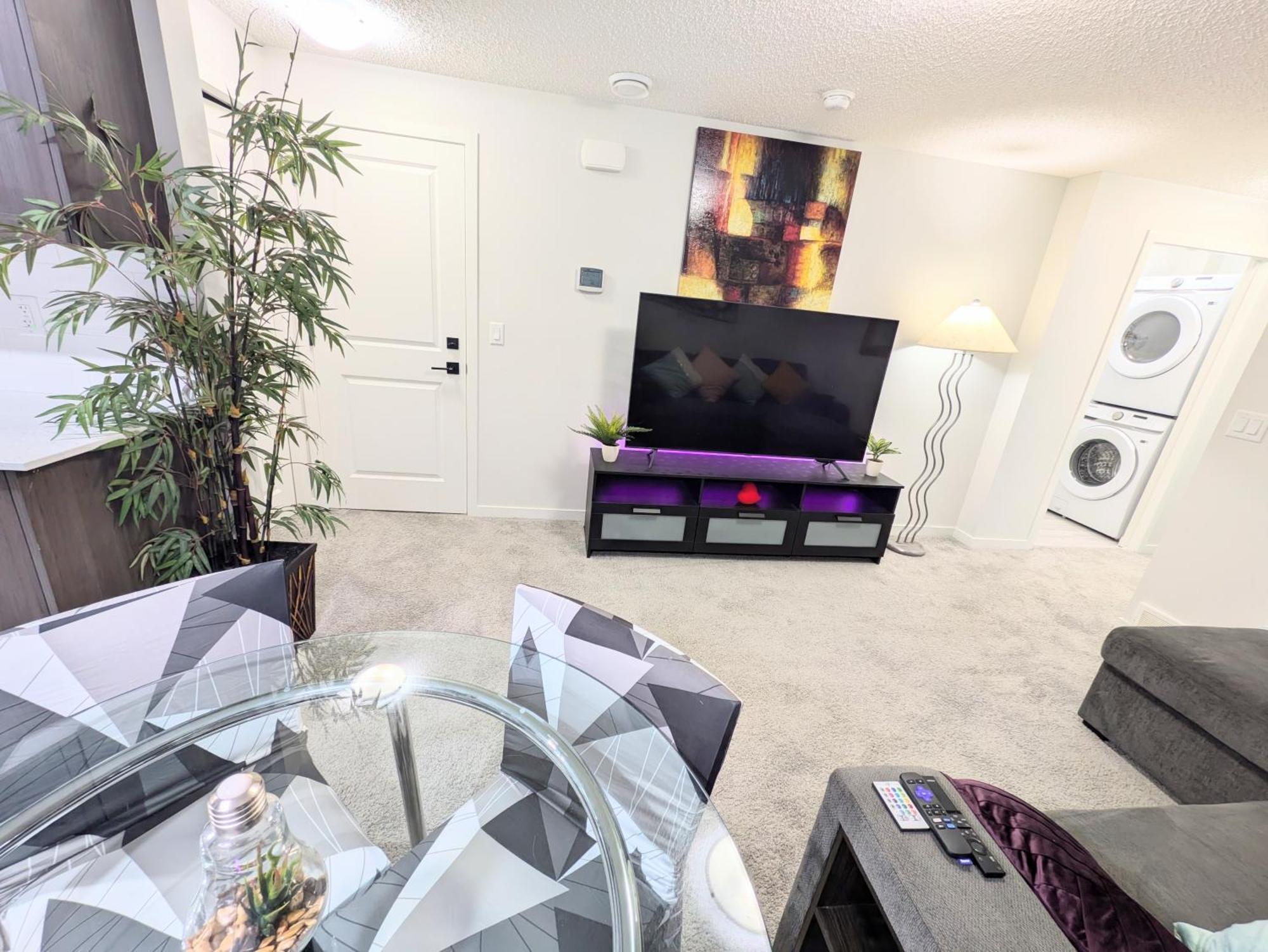 Glacier Ridge 1 Bedroom Haven Apartment Calgary